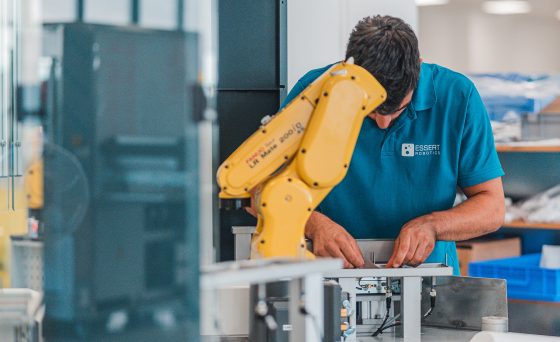 Services and Maintenance by ESSERT Robotics